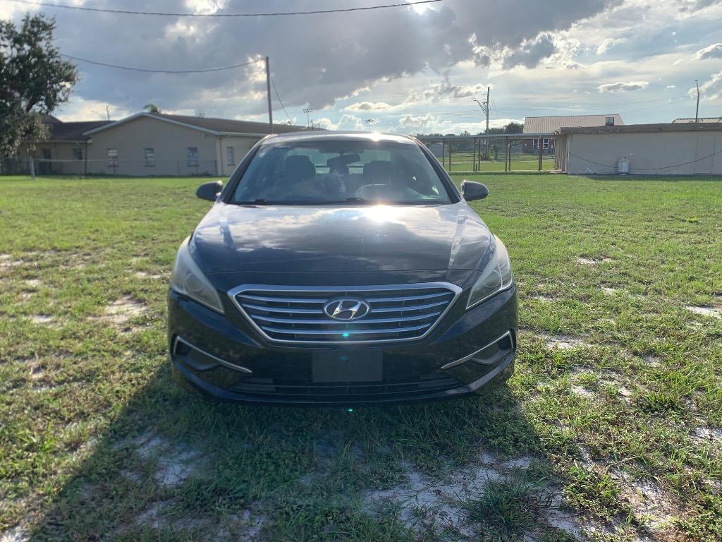 2017 Hyundai Sonata SE's photo