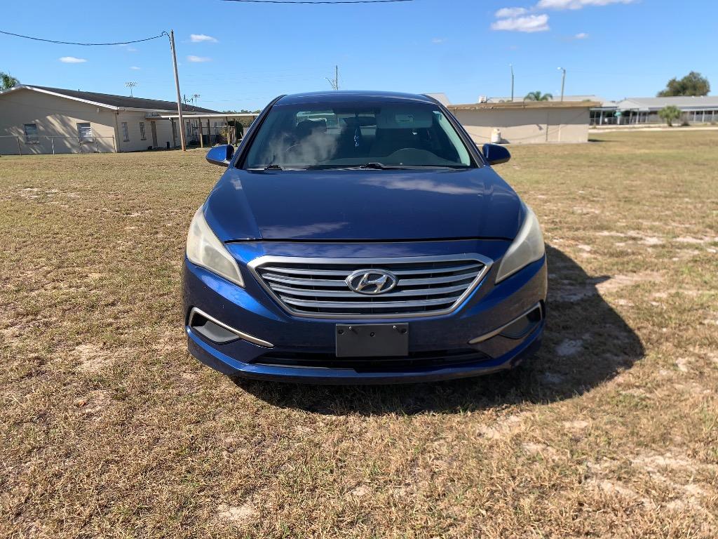 2017 Hyundai Sonata Base's photo