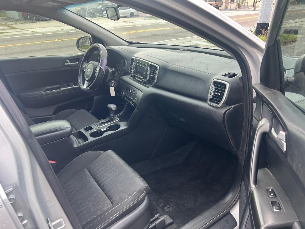 2019 Kia Sportage LX - Photo 15