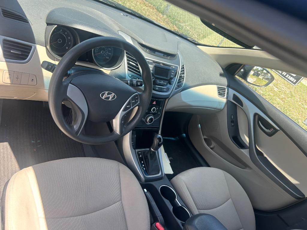 2016 Hyundai Elantra SE - Photo 8
